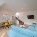 2 Bedroom 2 Bathroom Loft With Terrace By The Opera