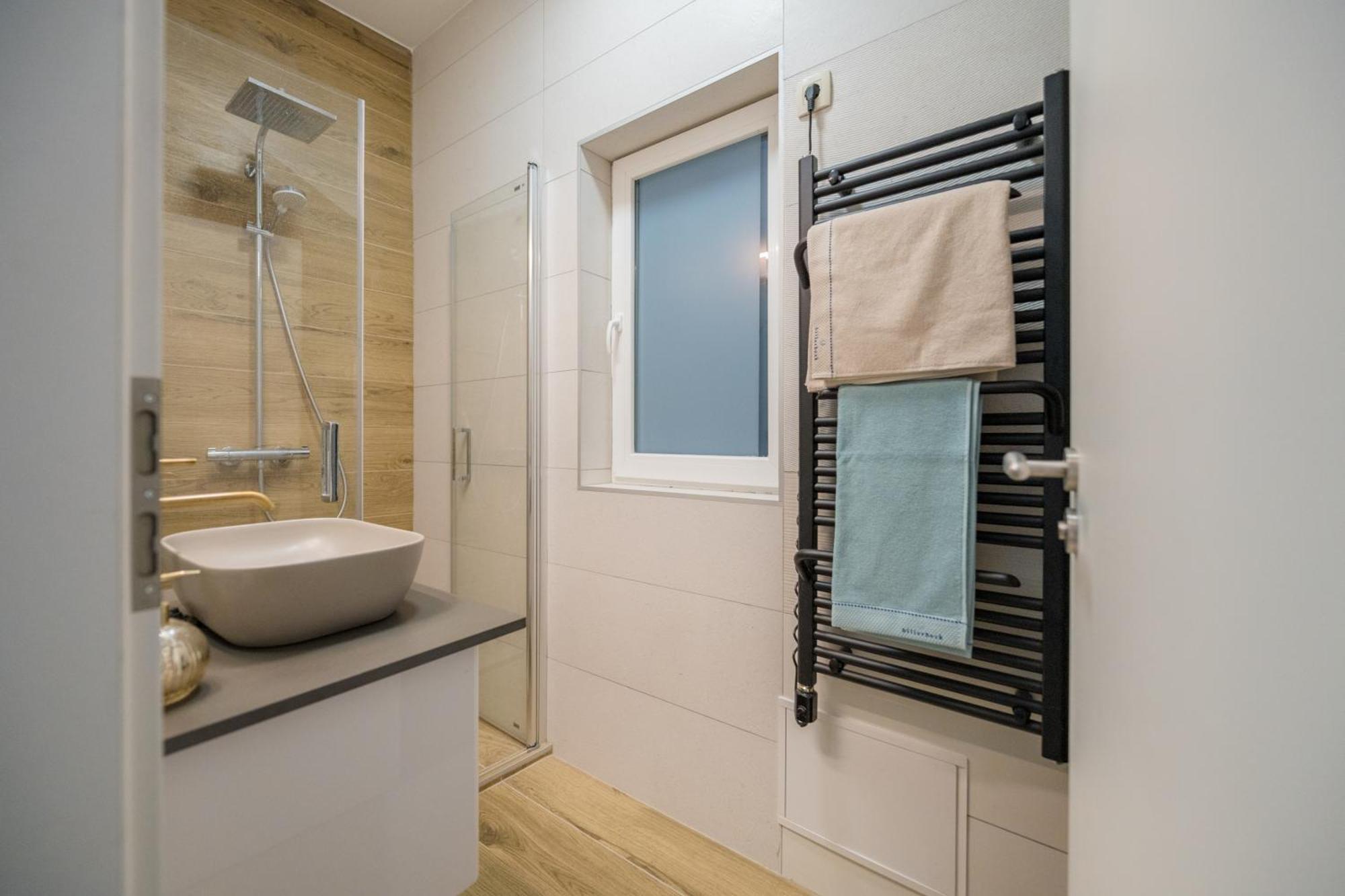 2 Bedroom 2 Bathroom Loft With Terrace By The Opera Budapest